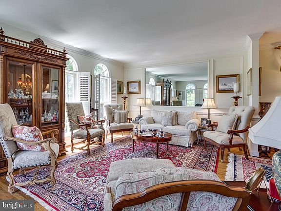 2nd image of 6650 Hampton Park Ct