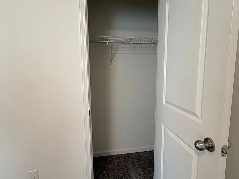 836 Halford Pl — Photo 22