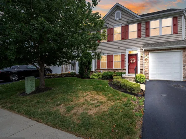 212 Anita Ct, Newark, DE 19702