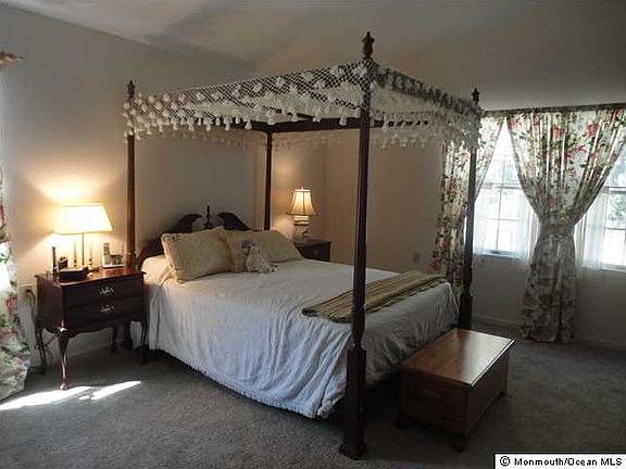 5th image of 1512 Cloverdale Ct