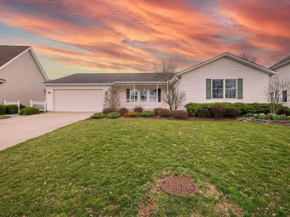 1260 Carmel Dr, Marysville, OH 43040