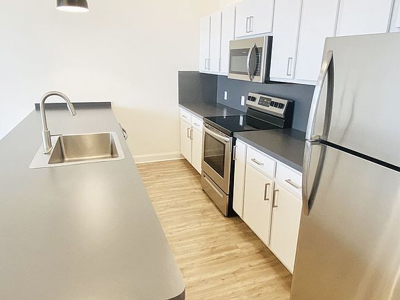 IG_IMAGE_property_tour_132_Broadway_Apt_3A_04