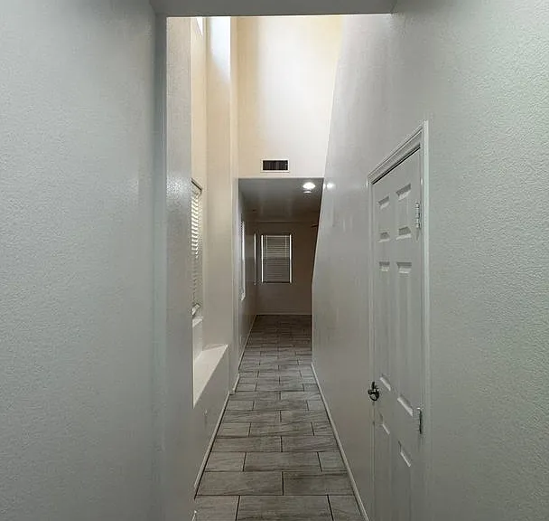 8425 Trudeau Ave — Photo 2
