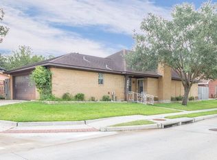 804 Golfview Dr, Richmond, TX 77469