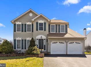 656 Melvins Rd, Telford, PA 18969