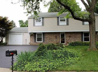 2864 Southwick Dr, Lancaster, PA 17601