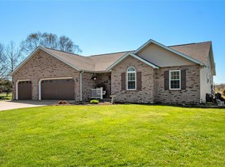 29 Deer Run E, Pocahontas, IL