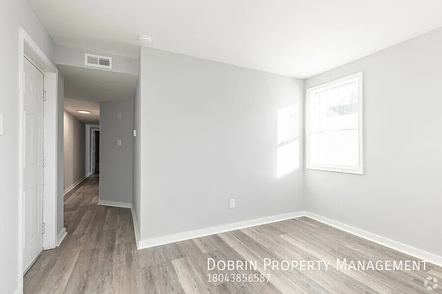 Building Photo - 1610B Fendall Ave
