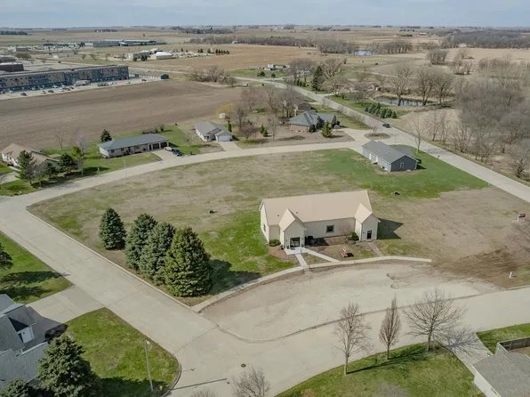 30-1005 6th St SW, Spencer, IA 51301