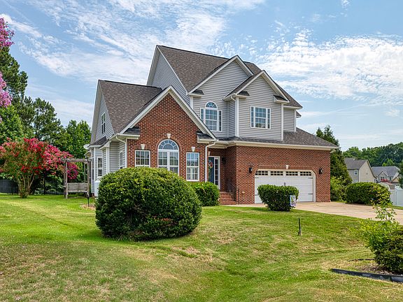2nd image of 53 Westcliff Ct
