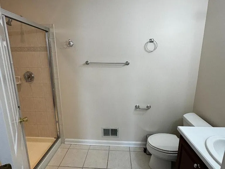 533 Coventry Dr — Photo 24