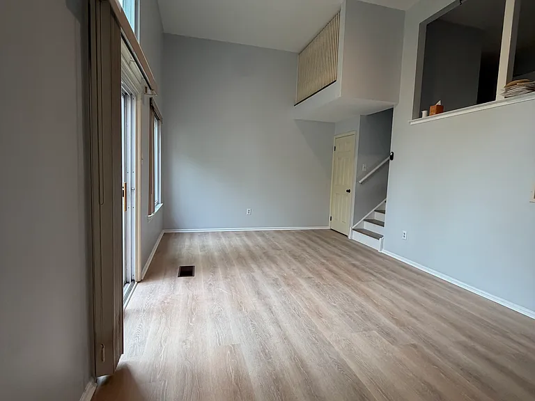 20 Citadel Cir — Photo 9