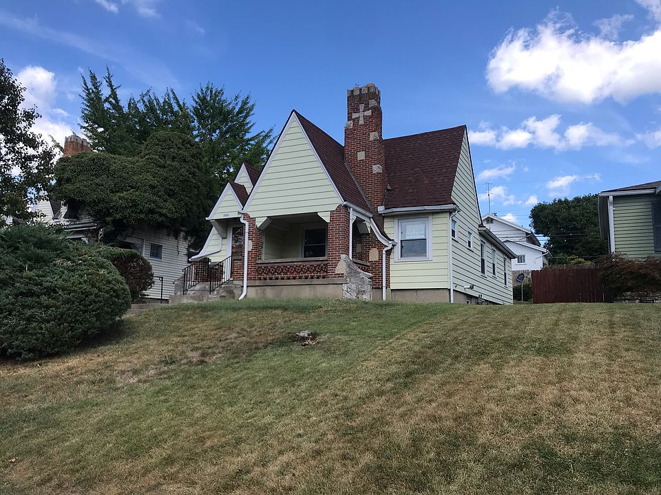 1st image of 121 Basswood Ave