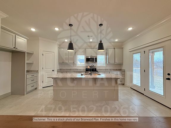4th image of 3200 N Arden Way