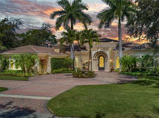 6465 Highcroft Dr, Naples, FL 34119