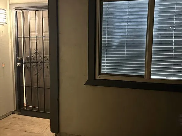 8205 Center Pkwy, Sacramento, CA 95823