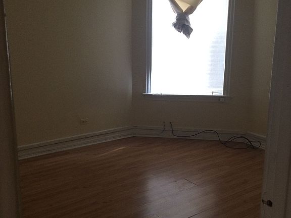 2nd image of 6219 S Greenwood Ave