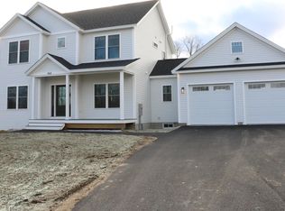 464 Blane Cir #42, Pembroke, NH 03275