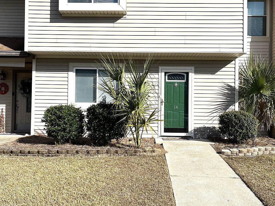 1st image of 14 Hunters Ct