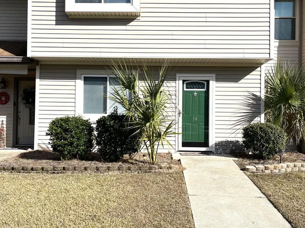 14 Hunters Ct, Goose Creek, SC 29445
