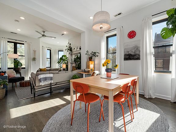 2nd image of 1000 N Wolcott Ave #2