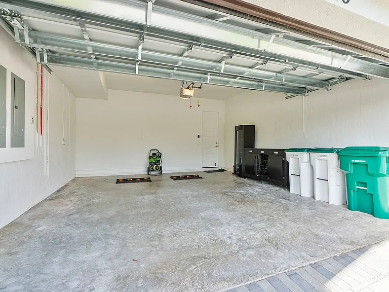10585 Cobalt Ct — Photo 60