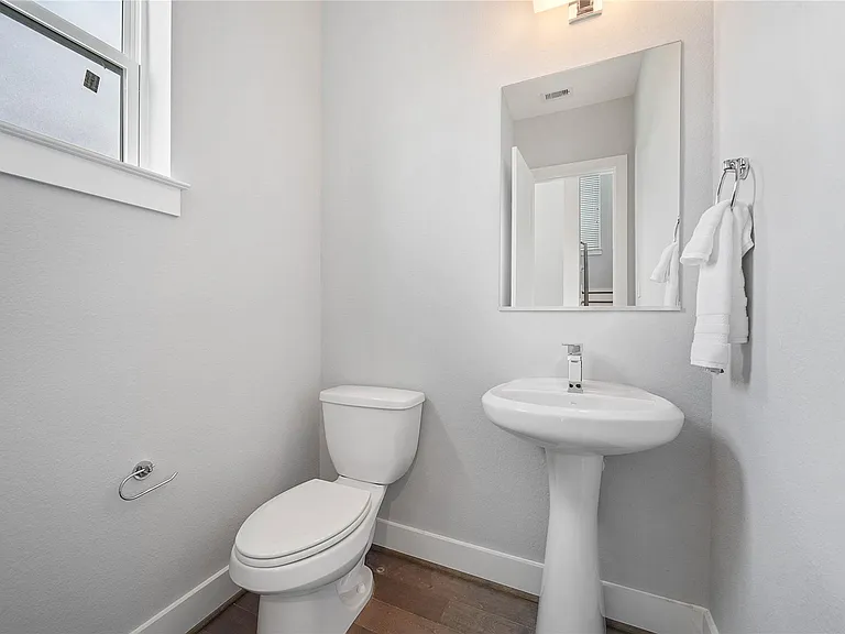 8411 Hempstead Rd #A — Photo 20