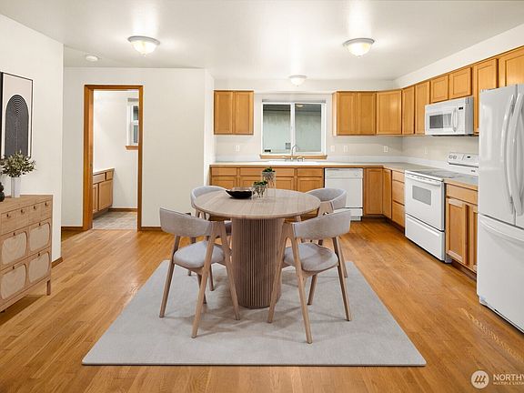 5th image of 1417 N 97th Street