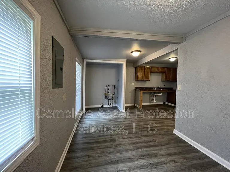 4079 Missouri St — Photo 2