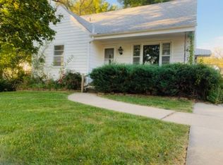 5838 Frederick St, Omaha, NE 68106