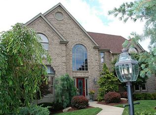 167 Bittersweet Cir, Venetia, PA 15367