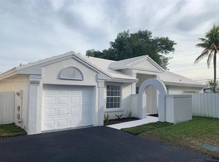 6413 SW 113th Ave, Miami, FL 33173