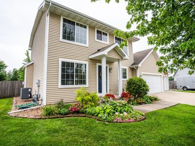 600 Evergreen Cir NW, Bondurant, IA, 50035