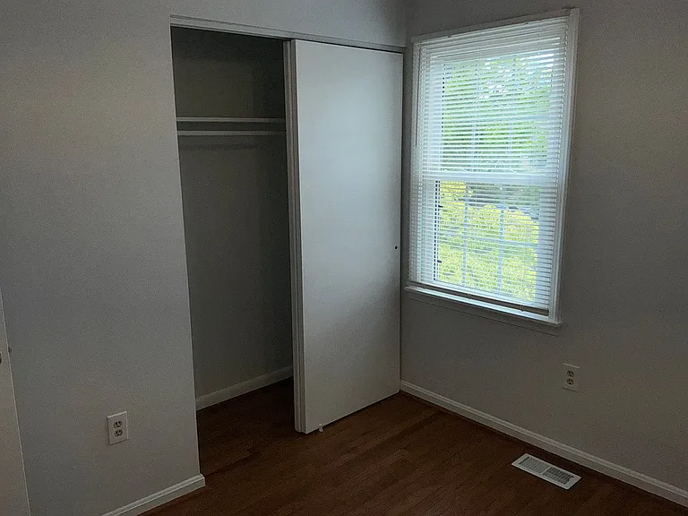 14216 Catamount Ct — Photo 15