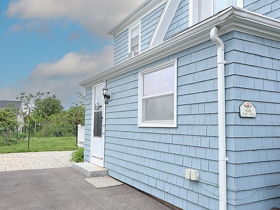 4th image of 4 Blake Ct