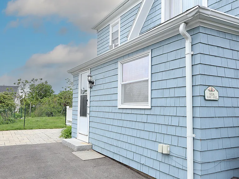 4 Blake Ct — Photo 4