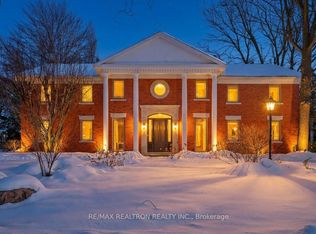 17 Old English Ln, Markham, ON L3T 2V1