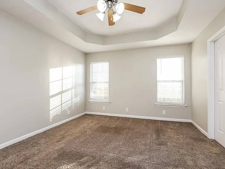 8864 Cressent Glen Ct — Photo 9