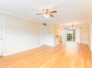 116 Hessian Hills Rdg APT 1, Charlottesville, VA 22901
