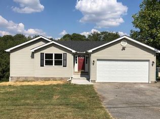 320 Stagecoach Rd, Madisonville, KY 42431