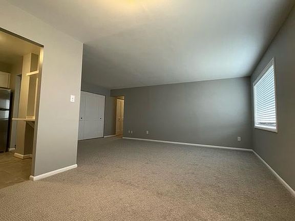 5th image of 4020 Washington Blvd APT 209