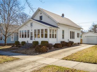 609 Wabash Ave, Mattoon, IL 61938