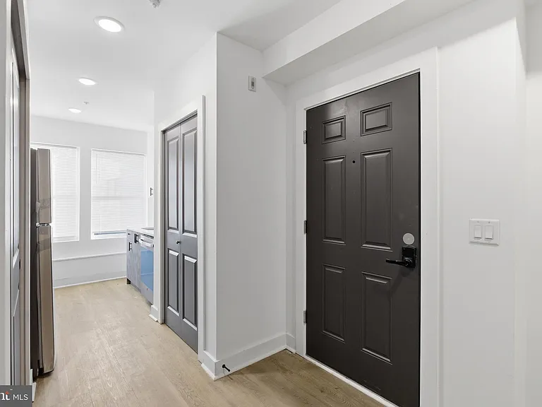 630 W Cumberland St #1 — Photo 2