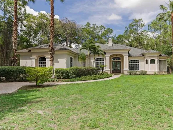 5051 Hawthorn Woods Way, Naples, FL 34116