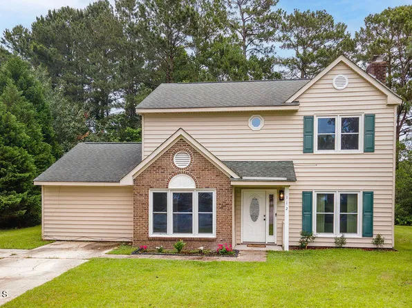 112 Carlisle Court, Jacksonville, NC 28546