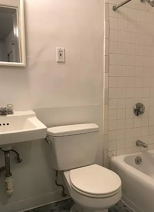 Studio, 9999 sqft, $1,900 — Photo 3