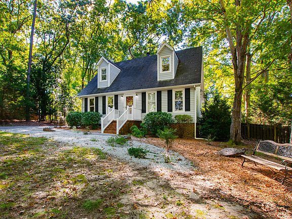 2nd image of 4503 Myers Park Dr