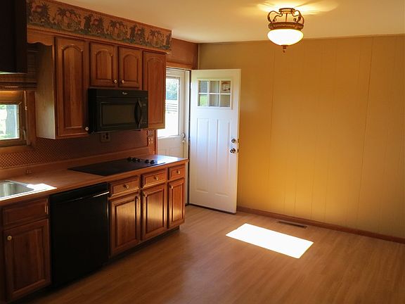 4th image of 8848 S County Road 125 W