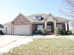 3245 W Windward Pass, Springfield, MO 65810