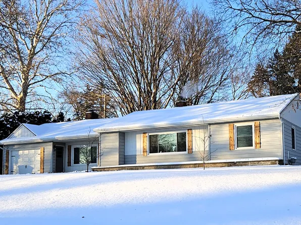 502 Johnson St, Middleville, MI 49333